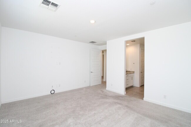 Building Photo - 12546 W Calle De Baca