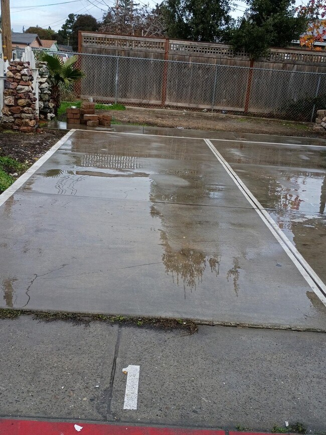 Building Photo - 26786 Clarkford St