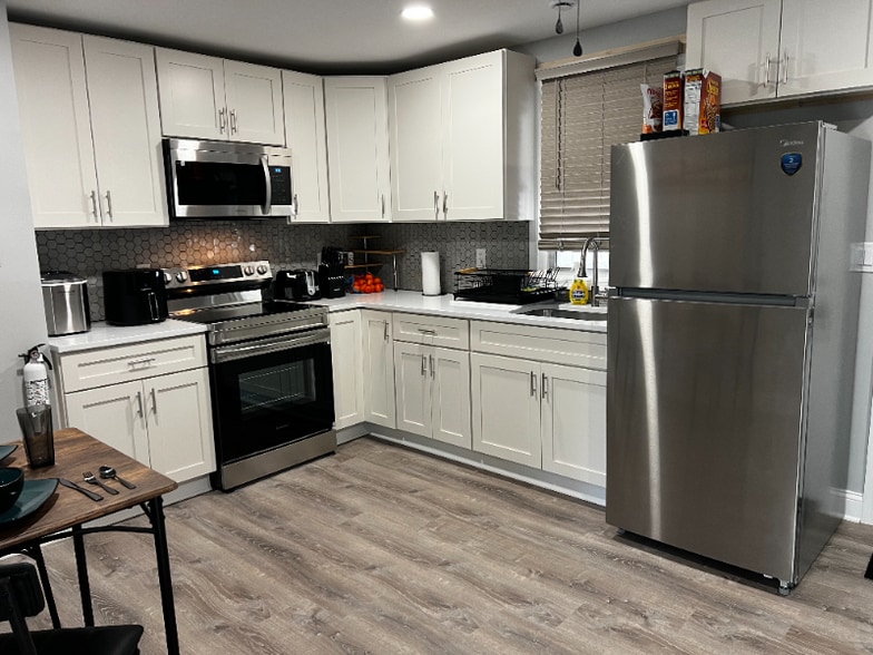 Building Photo - 145 Patterson Ave