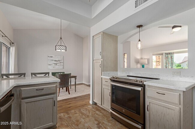 Building Photo - 21601 N 147th Dr