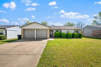 Building Photo - 5309 Windy Meadow Dr