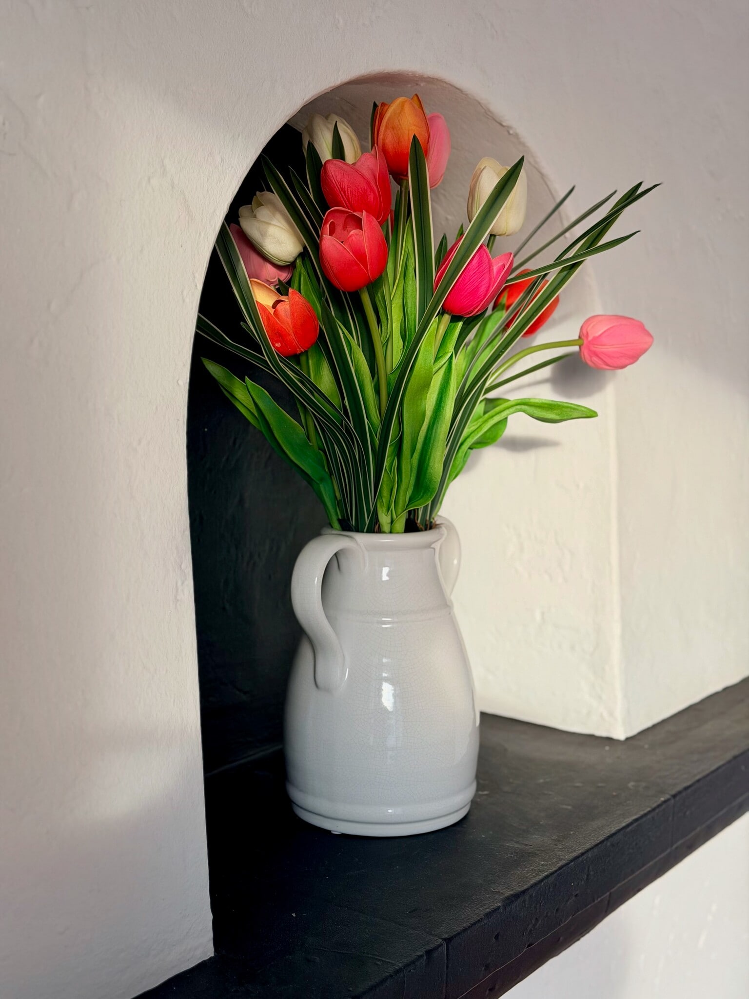 Building Photo - 6000 4th Ave