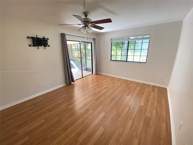 Building Photo - 12024 Royal Palm Blvd