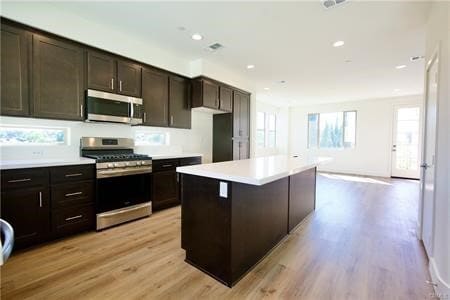 Building Photo - 509 S Andrew Ln