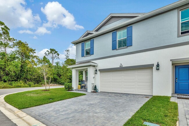 Building Photo - 601 Waters Edge Ln