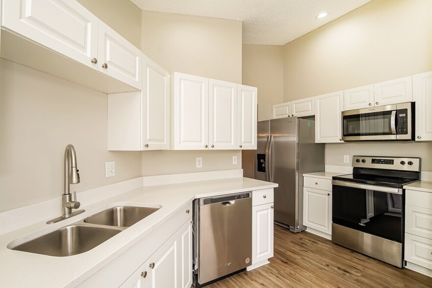 Building Photo - 2823 Tannery Ct