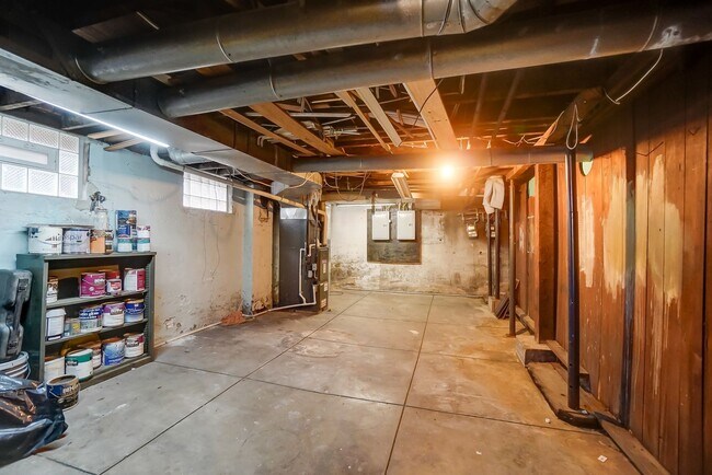 Building Photo - 1816 Jefferson Ave