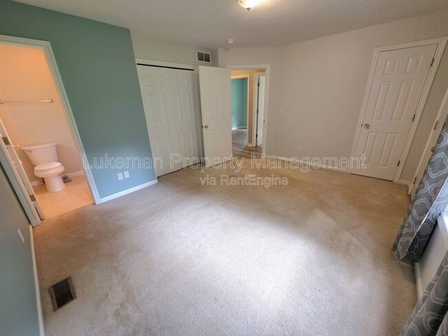 Building Photo - 5635 Monticello Ave