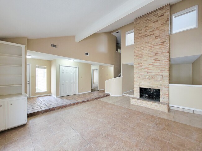 Building Photo - 2710 Quail Creek Dr