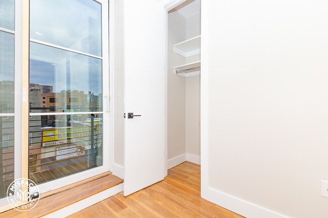 Building Photo - 698 Flushing Ave