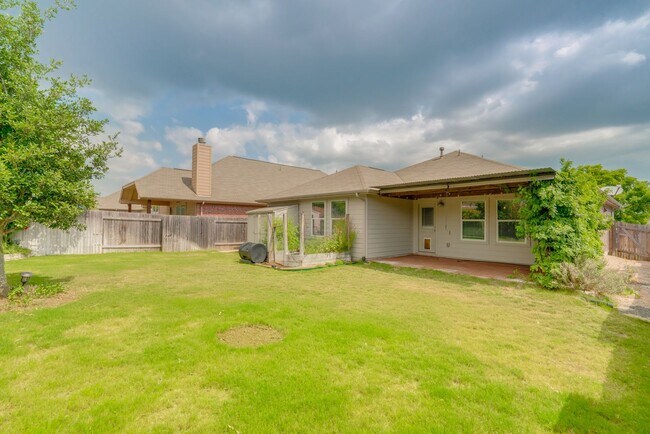 Building Photo - 292 Strawberry Blonde Dr