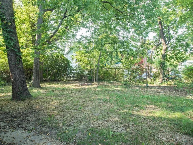 Building Photo - 1232 Carolina Ave