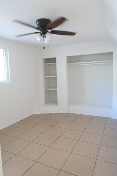 2nd large bedroom - 1739 Kamohoalii St