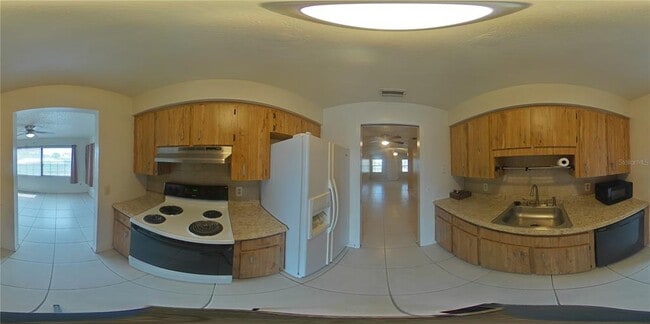 Building Photo - 968 Sunshine Way SW