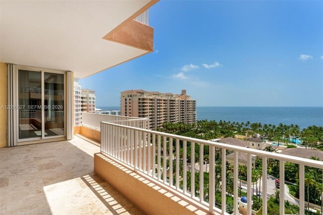 Building Photo - 785 Crandon Blvd