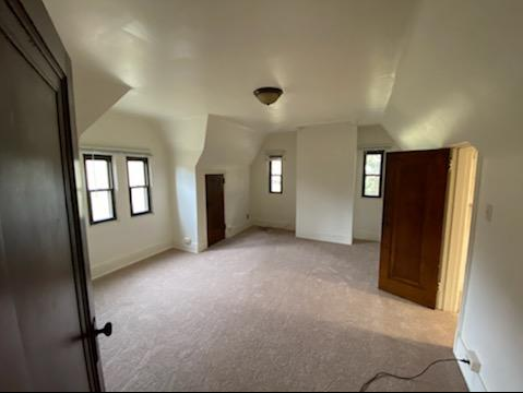 upstairs bedroom - 110 Hartwood Acres