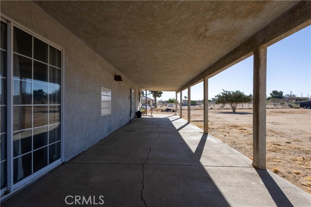 Building Photo - 7415 La Mesa Rd