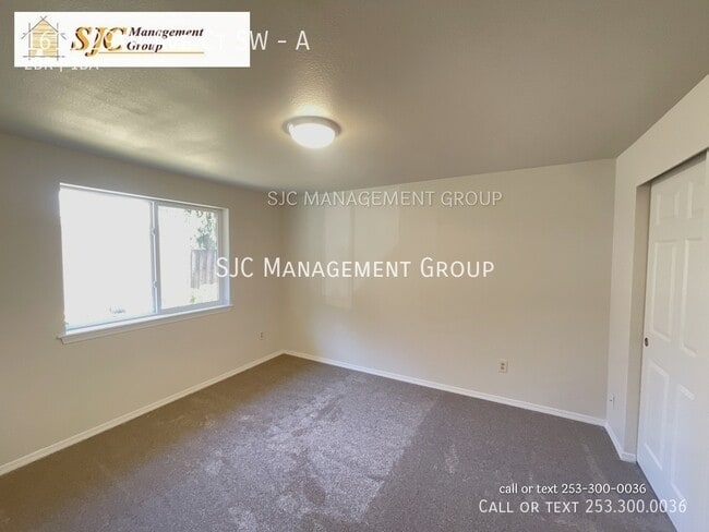 Building Photo - 1615 29 Ave Ct SW