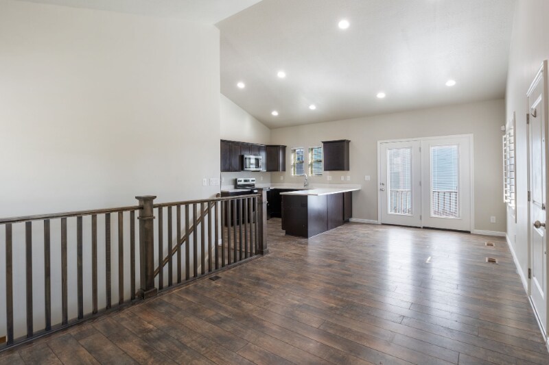 Building Photo - 4918 W Beach Comber Way