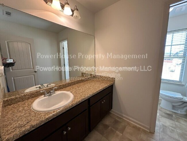 Building Photo - 2378 Centenary Way Ct