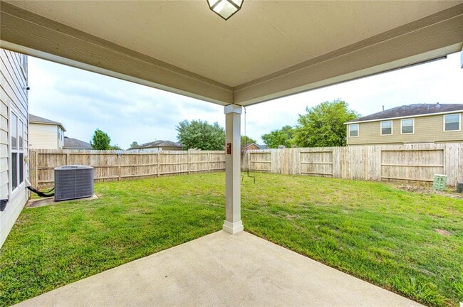 Building Photo - 18503 Fair Grange Ln