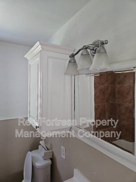 Building Photo - 2349 South St