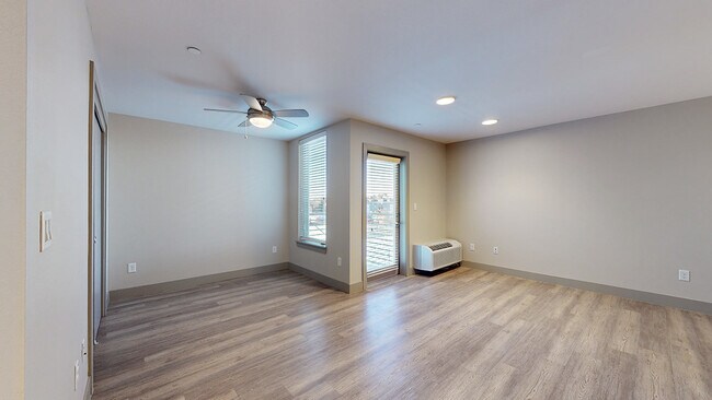 Building Photo - Boutique Apartments