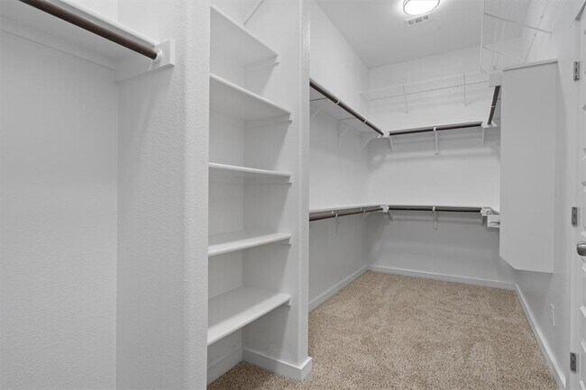 Building Photo - 19604 Moorlynch Ave