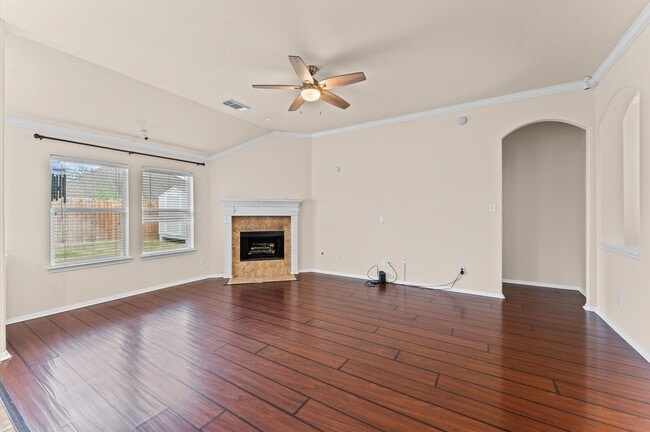 Building Photo - 13009 Castlewind Ln