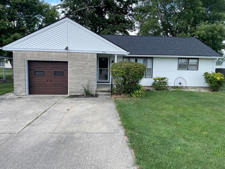 Front of the House - Street View. Facing directly South. - 704 E Pike St
