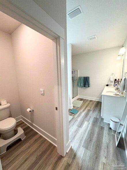 Building Photo - 3095 Silver Maple Dr