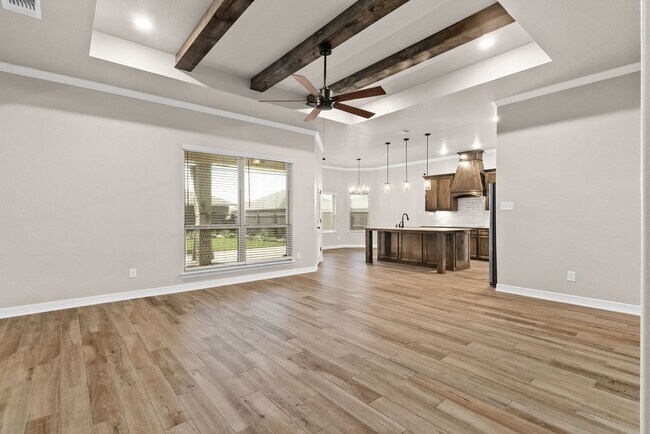 Building Photo - Welcome Home