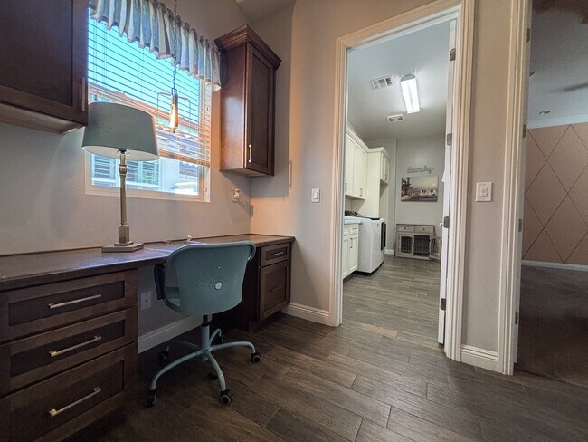 Building Photo - 81 Navarra Canyon Ct