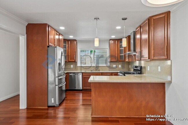 Building Photo - 41076 Davila Ct