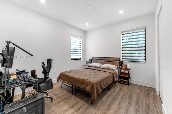 Building Photo - 9881 W 34th Ave