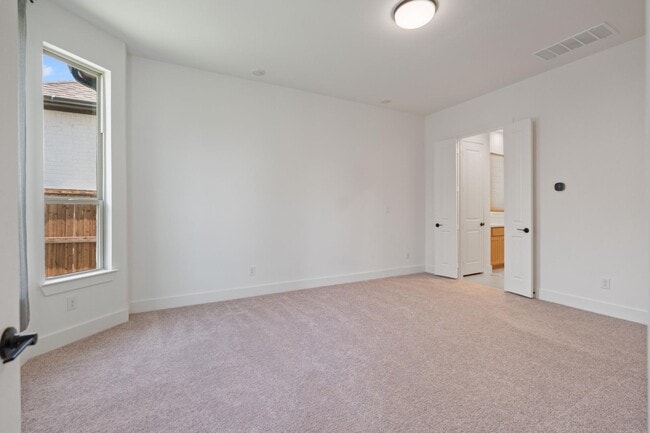 Building Photo - 7424 Lilypad Ln