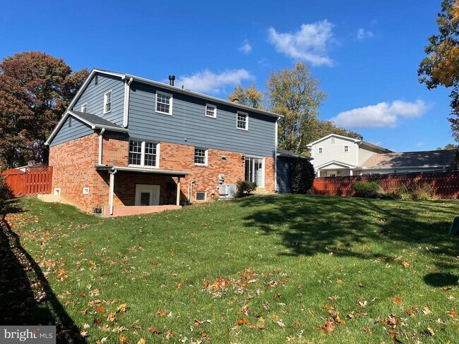 Building Photo - 6919 Conservation Dr