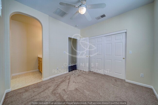 Building Photo - 316 Phoenix Cir