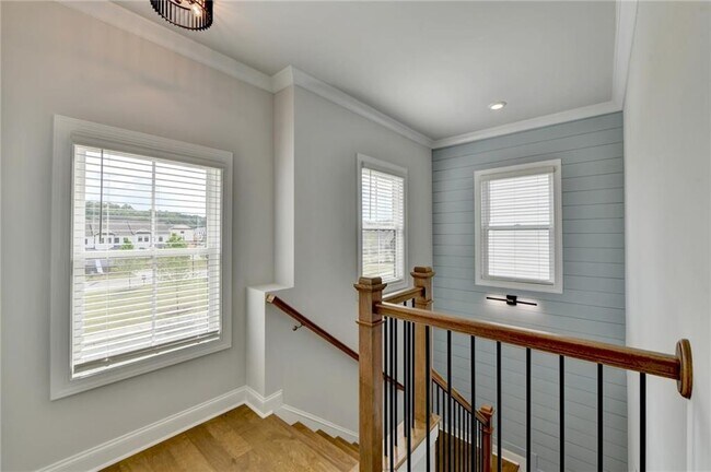 Building Photo - 4536 Molder Dr