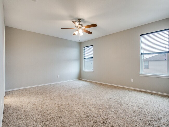 Building Photo - 4346 Safe Hbr