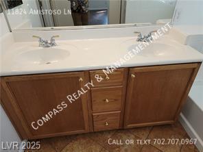 Building Photo - 11824 Amistoso Ln