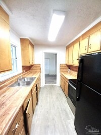 Building Photo - 113 Berkley Dr