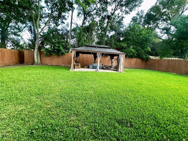 Building Photo - 4418 Charleston St