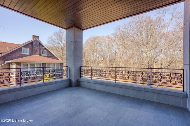 Building Photo - 1576 Cherokee Rd