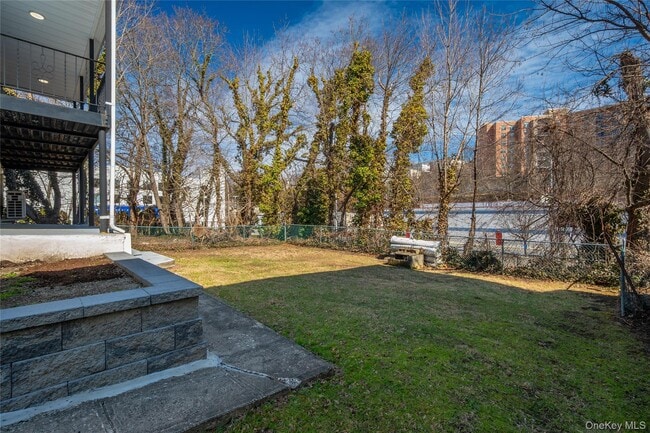 Building Photo - 50 Rogers St