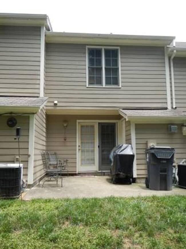 Building Photo - Durham / 2BR Townhouse of Pope Rd AVAIL