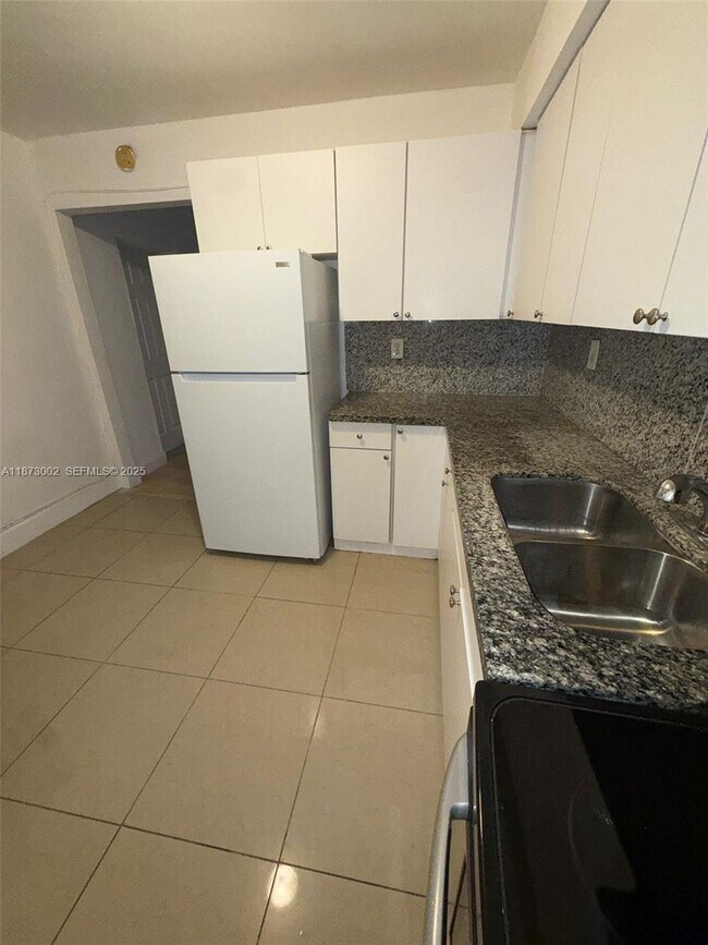 Building Photo - 282 NW 98th St