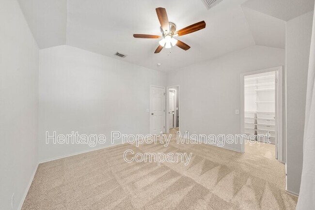 Building Photo - 3102 Sable Crossing