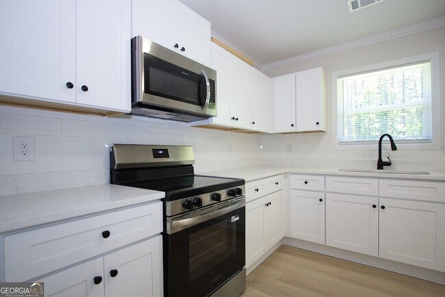 Building Photo - 10154 Allen Dr SW