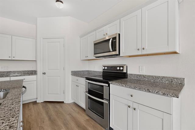 Building Photo - 702 Camden Dr